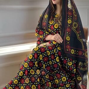 جلابية قطنية جميلة مع شيلة متناسقة