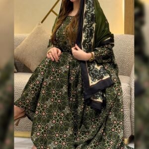 جلابية قطنية جميلة مع شيلة متناسقة