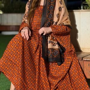 جلابية قطنية جميلة مع شيلة متناسقة