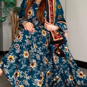 ثوب مصنوع من القطن بتصميم جميل مطبوع، مزود بشيلة مطابقة مخيط على الطراز الظفاري والجلابية